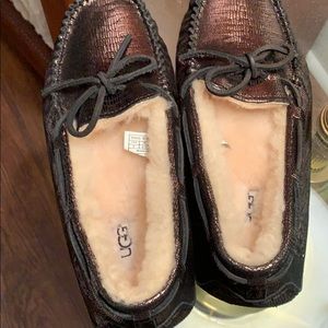 Ugg slippers Size 8